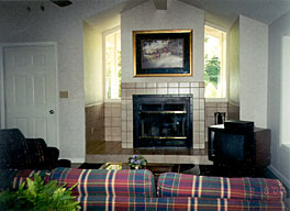 Ogles Cabins - Burch Chalet - Gatlinburg Tennessee - Fireplace & Living Room